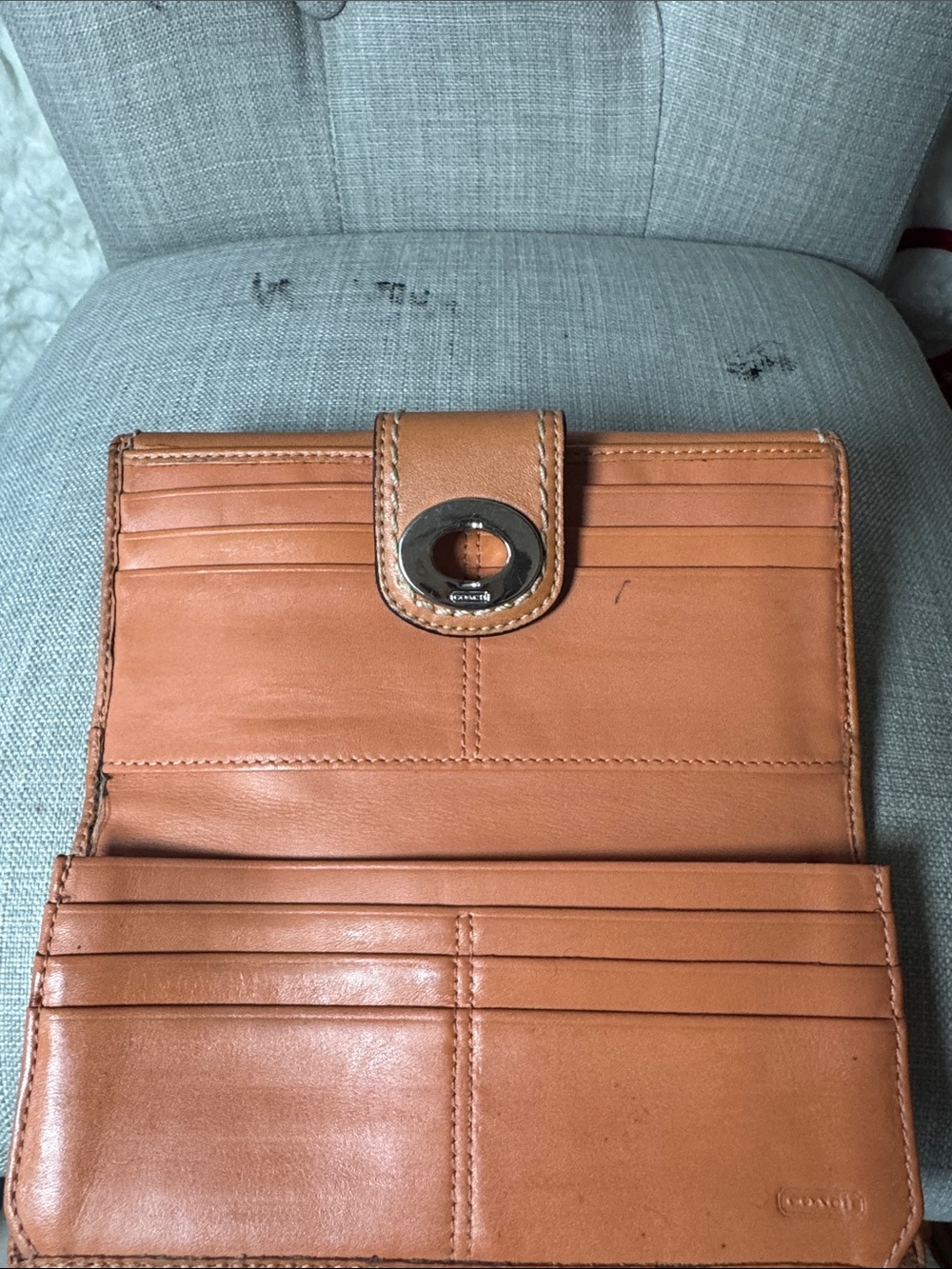 Coach Cognac Leather Tote with Matching Wallet - Picture 10 of 13